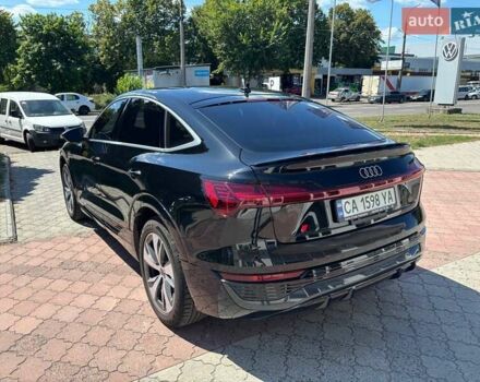 Черный Ауди Q8 e-tron, объемом двигателя 0 л и пробегом 13 тыс. км за 49000 $, фото 19 на Automoto.ua