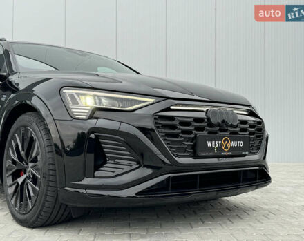 Ауді Q8 e-tron 2023 у Мукачеве на Automoto.ua Чорний Ауді Q8 e-tron, об'ємом двигуна 0 л та пробігом 38 тис. км за 64500 $, фото 18 на Automoto.ua
