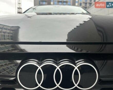 Черный Ауди Q8 e-tron, объемом двигателя 0 л и пробегом 27 тыс. км за 47900 $, фото 9 на Automoto.ua