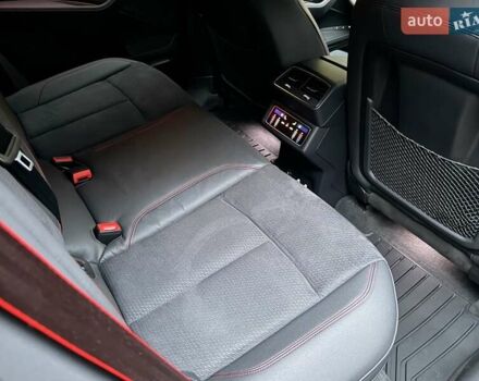 Черный Ауди Q8 e-tron, объемом двигателя 0 л и пробегом 32 тыс. км за 56700 $, фото 37 на Automoto.ua