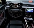 Черный Ауди Q8 e-tron, объемом двигателя 0 л и пробегом 32 тыс. км за 56700 $, фото 47 на Automoto.ua