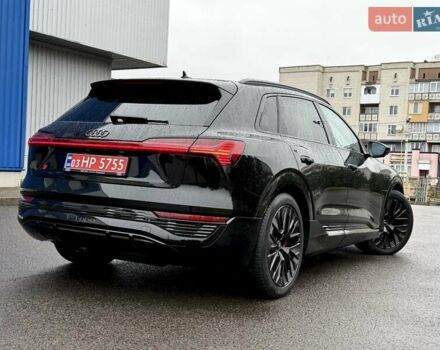 Черный Ауди Q8 e-tron, объемом двигателя 0 л и пробегом 32 тыс. км за 56700 $, фото 10 на Automoto.ua