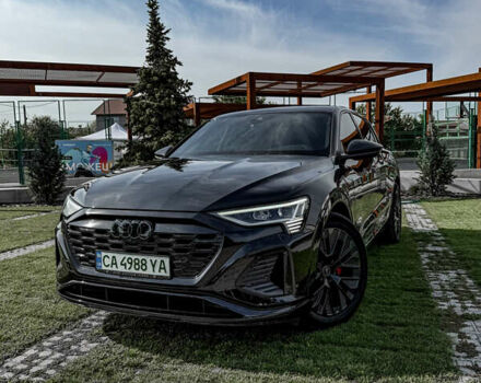 Черный Ауди Q8 e-tron, объемом двигателя 0 л и пробегом 66 тыс. км за 65000 $, фото 3 на Automoto.ua