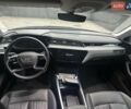 Черный Ауди Q8 e-tron, объемом двигателя 0 л и пробегом 27 тыс. км за 47900 $, фото 11 на Automoto.ua