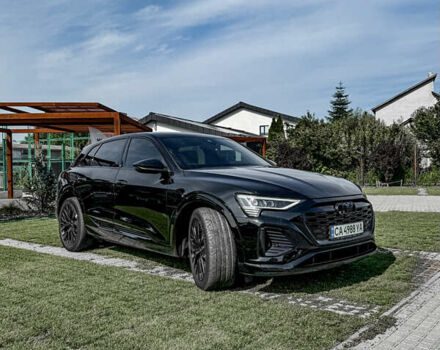 Черный Ауди Q8 e-tron, объемом двигателя 0 л и пробегом 66 тыс. км за 65000 $, фото 9 на Automoto.ua