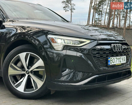 Чорний Ауді Q8 e-tron, об'ємом двигуна 0 л та пробігом 16 тис. км за 48500 $, фото 15 на Automoto.ua