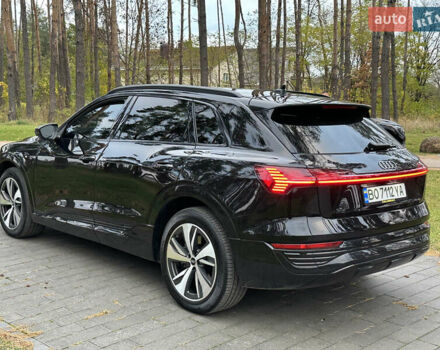 Чорний Ауді Q8 e-tron, об'ємом двигуна 0 л та пробігом 16 тис. км за 48500 $, фото 21 на Automoto.ua