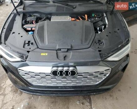Чорний Ауді Q8 e-tron, об'ємом двигуна 0 л та пробігом 16 тис. км за 34000 $, фото 11 на Automoto.ua