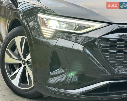 Чорний Ауді Q8 e-tron, об'ємом двигуна 0 л та пробігом 16 тис. км за 48500 $, фото 17 на Automoto.ua