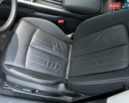 Чорний Ауді Q8 e-tron, об'ємом двигуна 0 л та пробігом 16 тис. км за 48500 $, фото 77 на Automoto.ua