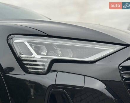 Ауді Q8 e-tron 2024 у Дніпро (Дніпропетровську) на Automoto.ua Чорний Ауді Q8 e-tron, об'ємом двигуна 0 л та пробігом 25 тис. км за 58000 $, фото 53 на Automoto.ua