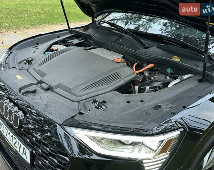 Чорний Ауді Q8 e-tron, об'ємом двигуна 0 л та пробігом 16 тис. км за 48500 $, фото 96 на Automoto.ua