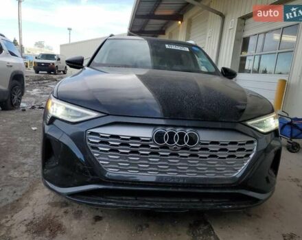 Чорний Ауді Q8 e-tron, об'ємом двигуна 0 л та пробігом 16 тис. км за 34000 $, фото 4 на Automoto.ua
