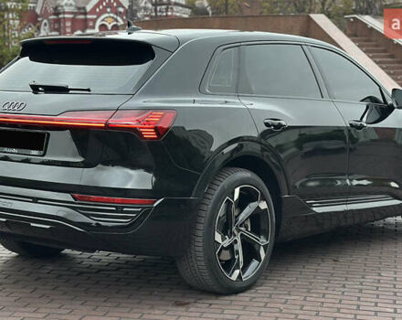 Ауді Q8 e-tron 2024 у Дніпро (Дніпропетровську) на Automoto.ua Чорний Ауді Q8 e-tron, об'ємом двигуна 0 л та пробігом 25 тис. км за 58000 $, фото 11 на Automoto.ua
