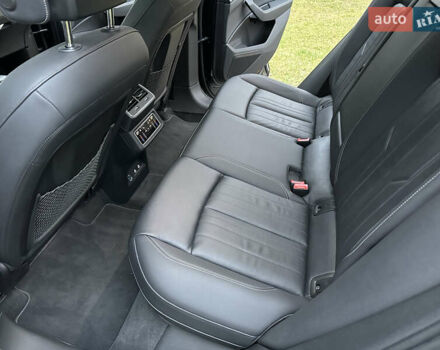 Чорний Ауді Q8 e-tron, об'ємом двигуна 0 л та пробігом 16 тис. км за 48500 $, фото 67 на Automoto.ua