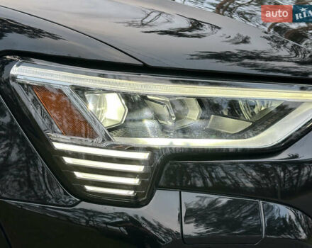 Чорний Ауді Q8 e-tron, об'ємом двигуна 0 л та пробігом 16 тис. км за 48500 $, фото 18 на Automoto.ua