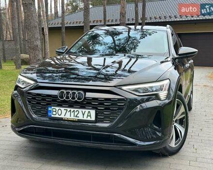 Чорний Ауді Q8 e-tron, об'ємом двигуна 0 л та пробігом 16 тис. км за 48500 $, фото 4 на Automoto.ua