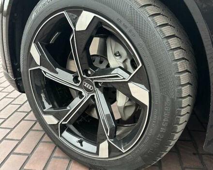 Чорний Ауді Q8 e-tron, об'ємом двигуна 0 л та пробігом 25 тис. км за 54000 $, фото 56 на Automoto.ua