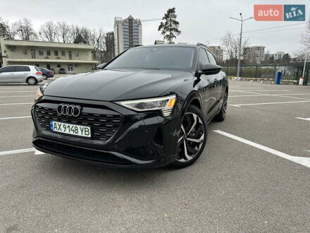 Чорний Ауді Q8 e-tron, об'ємом двигуна 0 л та пробігом 62 тис. км за 52500 $, фото 1 на Automoto.ua