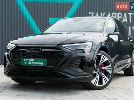 Чорний Ауді Q8 e-tron, об'ємом двигуна 0 л та пробігом 53 тис. км за 60500 $, фото 1 на Automoto.ua