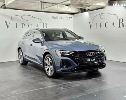 Ауди Q8 e-tron, объемом двигателя 0 л и пробегом 5 тыс. км за 48500 $, фото 1 на Automoto.ua
