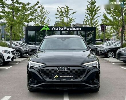 Ауди Q8 e-tron, объемом двигателя 0 л и пробегом 12 тыс. км за 56800 $, фото 4 на Automoto.ua