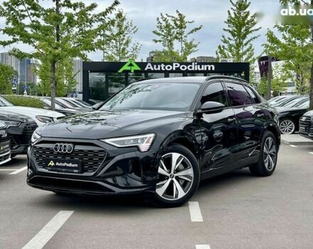 Ауди Q8 e-tron, объемом двигателя 0 л и пробегом 12 тыс. км за 56800 $, фото 7 на Automoto.ua