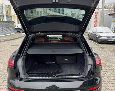 Ауді Q8 e-tron, об'ємом двигуна 0 л та пробігом 15 тис. км за 52500 $, фото 10 на Automoto.ua
