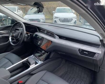 Ауді Q8 e-tron, об'ємом двигуна 0 л та пробігом 31 тис. км за 42300 $, фото 8 на Automoto.ua
