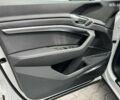 Ауди Q8 e-tron, объемом двигателя 0 л и пробегом 5 тыс. км за 49000 $, фото 22 на Automoto.ua