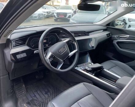 Ауді Q8 e-tron, об'ємом двигуна 0 л та пробігом 31 тис. км за 42300 $, фото 10 на Automoto.ua