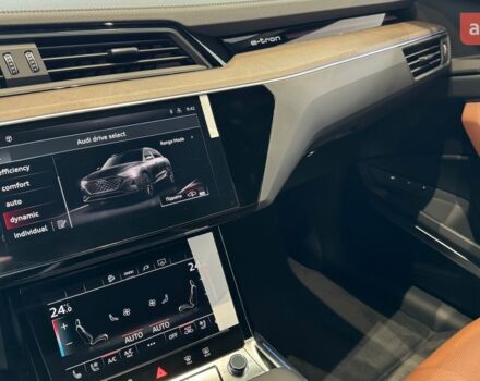 купить новое авто Ауди Q8 e-tron 2024 года от официального дилера Ауді Центр Одеса Ауди фото