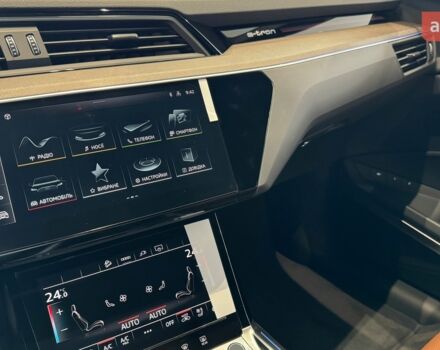 купить новое авто Ауди Q8 e-tron 2024 года от официального дилера Ауді Центр Одеса Ауди фото