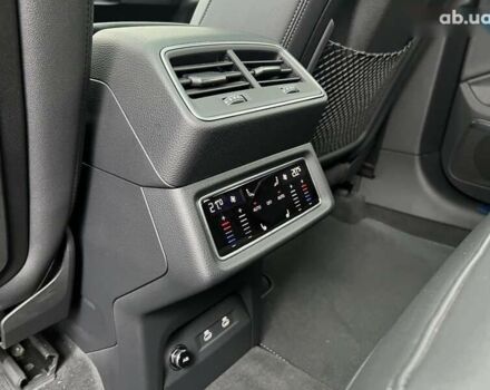 Ауді Q8 e-tron, об'ємом двигуна 0 л та пробігом 1 тис. км за 63900 $, фото 28 на Automoto.ua