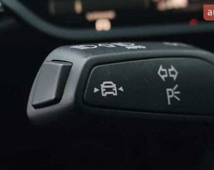 Сірий Ауді Q8 e-tron, об'ємом двигуна 0 л та пробігом 21 тис. км за 48500 $, фото 18 на Automoto.ua