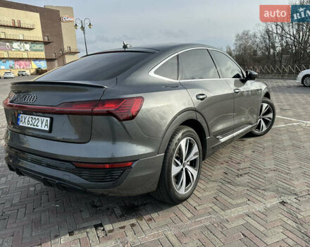 Сірий Ауді Q8 e-tron, об'ємом двигуна 0 л та пробігом 16 тис. км за 47500 $, фото 6 на Automoto.ua