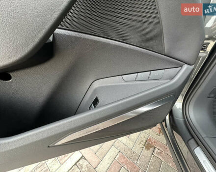 Сірий Ауді Q8 e-tron, об'ємом двигуна 0 л та пробігом 16 тис. км за 47500 $, фото 36 на Automoto.ua
