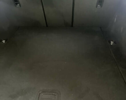 Серый Ауди Q8 e-tron, объемом двигателя 0 л и пробегом 25 тыс. км за 38200 $, фото 26 на Automoto.ua