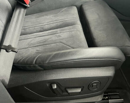 Серый Ауди Q8 e-tron, объемом двигателя 0 л и пробегом 25 тыс. км за 38200 $, фото 20 на Automoto.ua