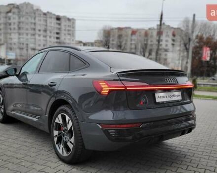 Сірий Ауді Q8 e-tron, об'ємом двигуна 0 л та пробігом 34 тис. км за 65000 $, фото 6 на Automoto.ua