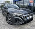 Серый Ауди Q8 e-tron, объемом двигателя 0 л и пробегом 22 тыс. км за 59000 $, фото 6 на Automoto.ua