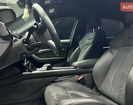Сірий Ауді Q8 e-tron, об'ємом двигуна 0 л та пробігом 26 тис. км за 69500 $, фото 9 на Automoto.ua