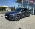 Серый Ауди Q8 e-tron, объемом двигателя 0 л и пробегом 35 тыс. км за 69900 $, фото 1 на Automoto.ua