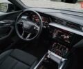 Сірий Ауді Q8 e-tron, об'ємом двигуна 0 л та пробігом 21 тис. км за 48500 $, фото 28 на Automoto.ua