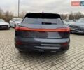 Сірий Ауді Q8 e-tron, об'ємом двигуна 0 л та пробігом 31 тис. км за 42300 $, фото 5 на Automoto.ua