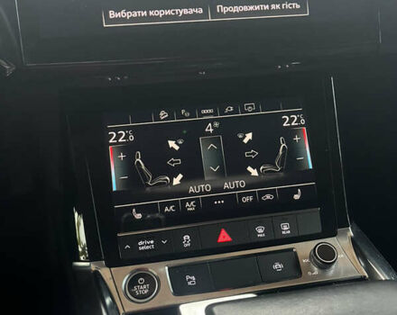 Серый Ауди Q8 e-tron, объемом двигателя 0 л и пробегом 25 тыс. км за 38200 $, фото 16 на Automoto.ua