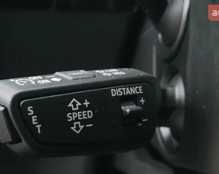 Сірий Ауді Q8 e-tron, об'ємом двигуна 0 л та пробігом 21 тис. км за 48500 $, фото 19 на Automoto.ua