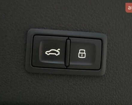 Сірий Ауді Q8 e-tron, об'ємом двигуна 0 л та пробігом 34 тис. км за 65000 $, фото 44 на Automoto.ua