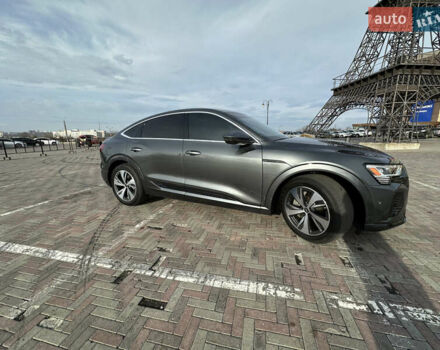 Сірий Ауді Q8 e-tron, об'ємом двигуна 0 л та пробігом 16 тис. км за 47500 $, фото 10 на Automoto.ua