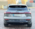 Сірий Ауді Q8 e-tron, об'ємом двигуна 0 л та пробігом 41 тис. км за 64000 $, фото 12 на Automoto.ua